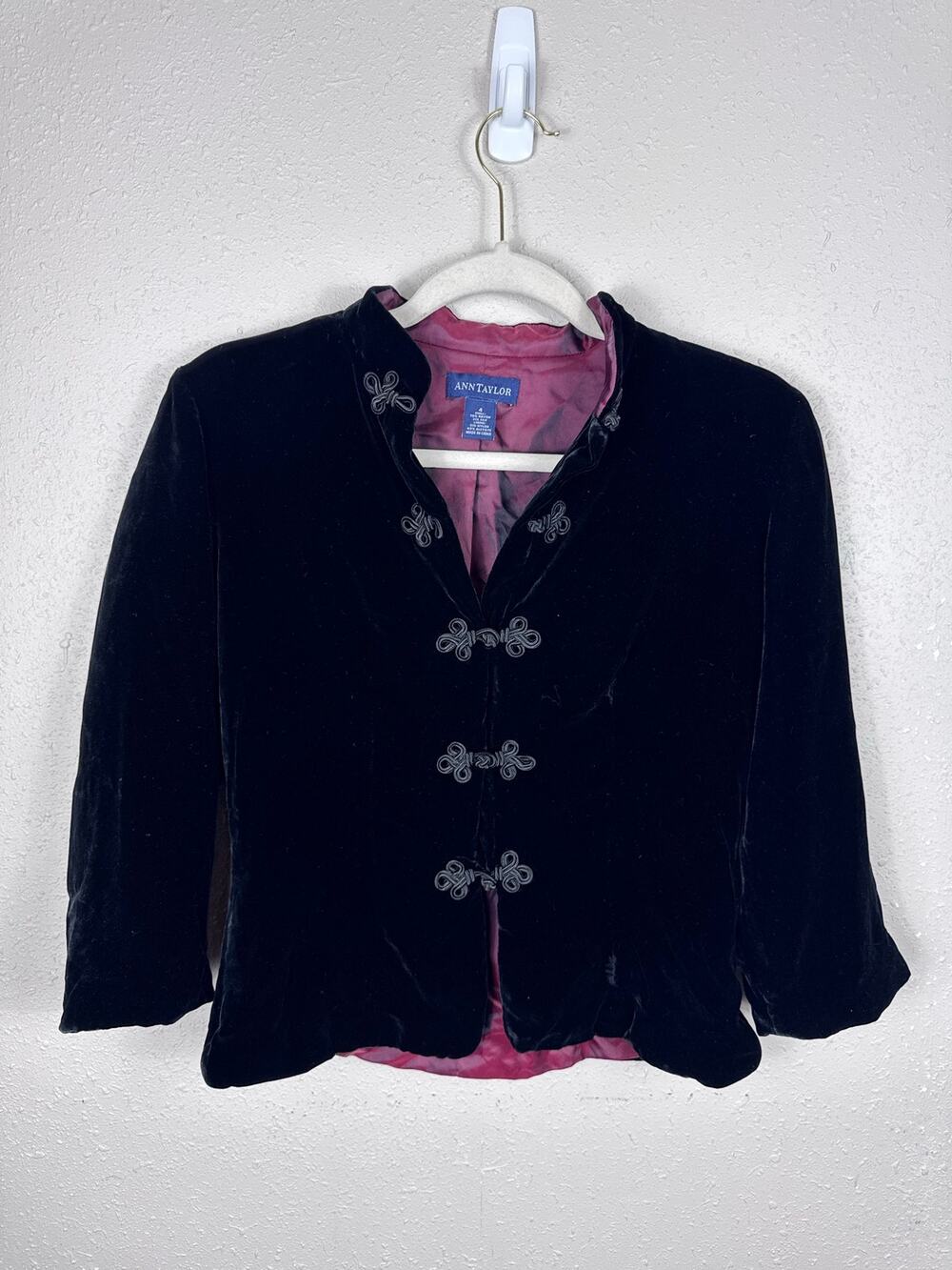 Vintage Ann Taylor Black Rayon & Silk Blazer Womens Size 4